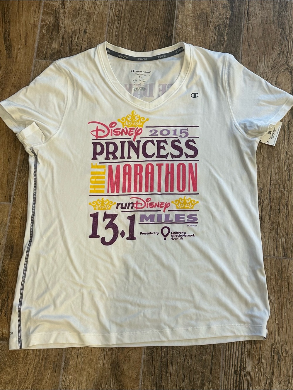 NWT RunDisney Women’s Champion Disney Princess 2015 Half Marathon V Neck Tee